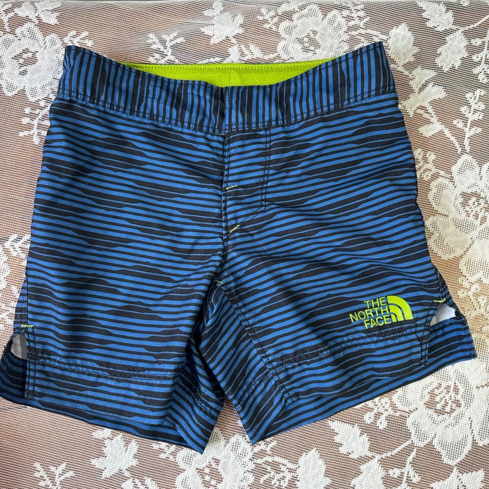 The‎ North Face Boys Swim Trunks Size 5 Blue Black Stripe Elastic Waist